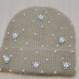 Chic Tan Beanie with Pearl Embellishments